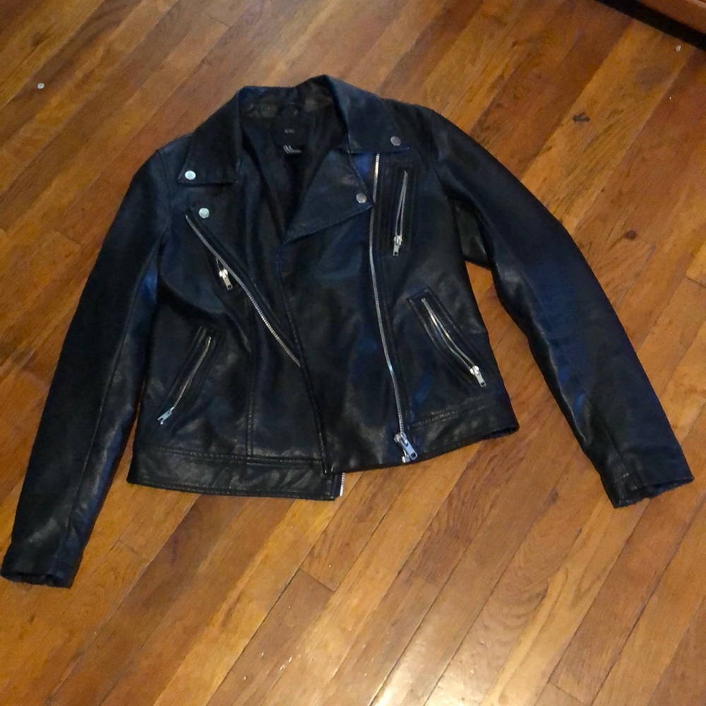 🌙black faux leather moto jacket🌙
